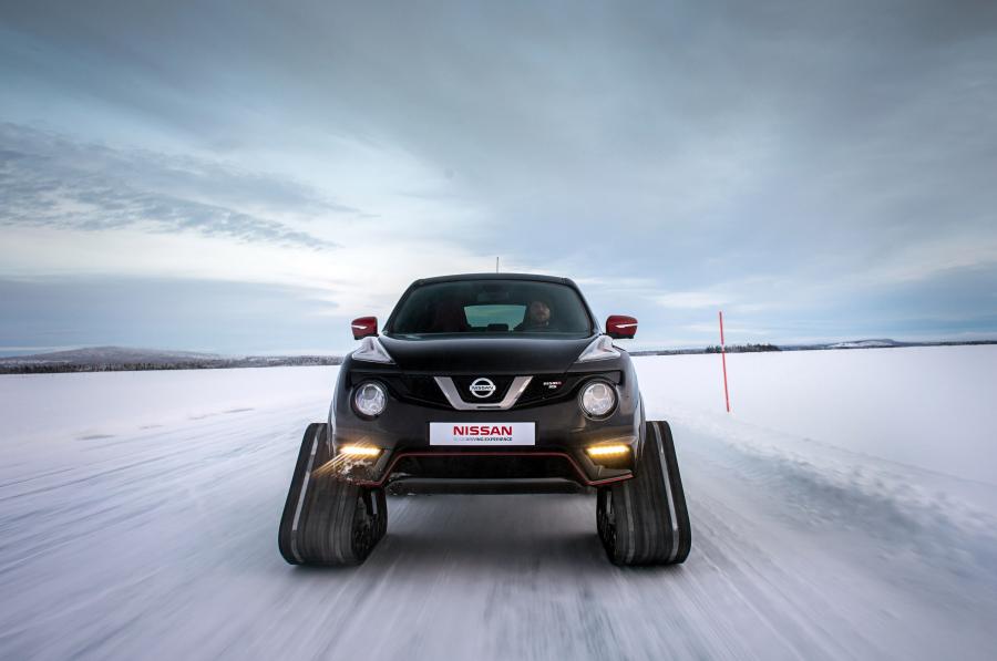  Nissan Juke Nismo RSnow 2015 года  (фото 9 из 24)